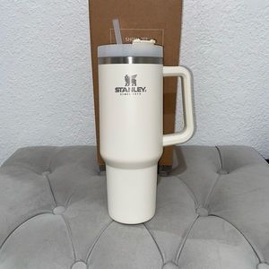 Stanley Adventure Quencher 40oz